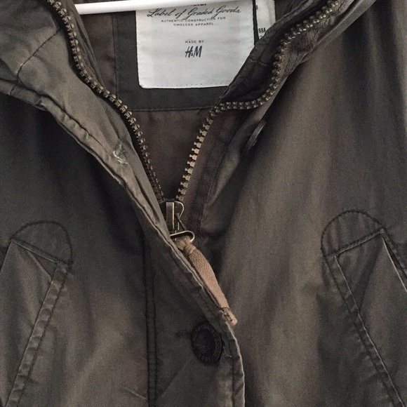 Fall or winter coat - Picture 2 of 3